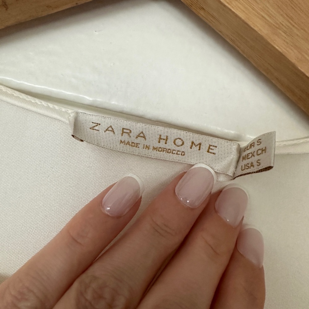 Zara Cream Wrap Robe - Picture 7 of 7